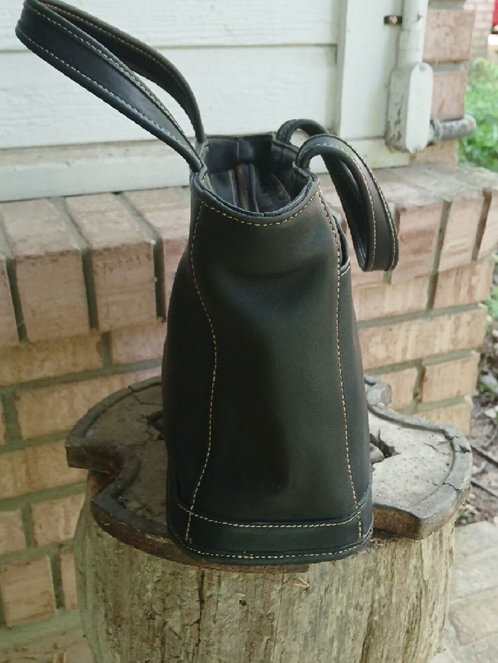 COACH.Classic Black Leather Tote Bag - Vintage, SZ.MED - Picture 10 of 12